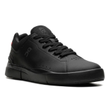 On The Roger Advantage Black (2025)