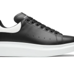Alexander McQueen Oversized Sneaker 'Black White'