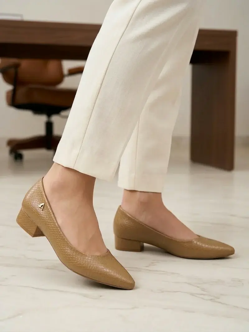 Elegant Snake-Texture Heels BN-52