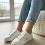 lightweight lace-up sneaker TH-2