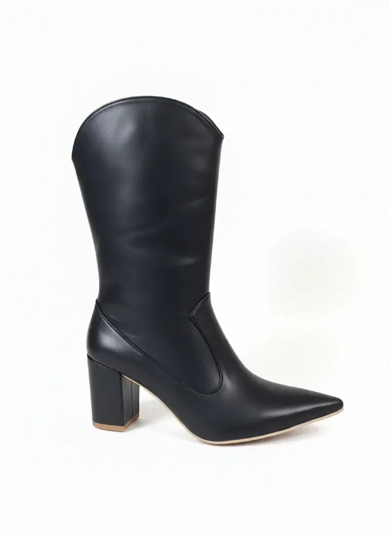 Boot with Modern Edge B-52