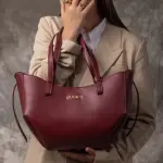 Azai Maroon
