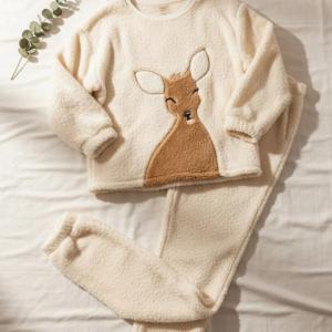 offwhite pyjama set