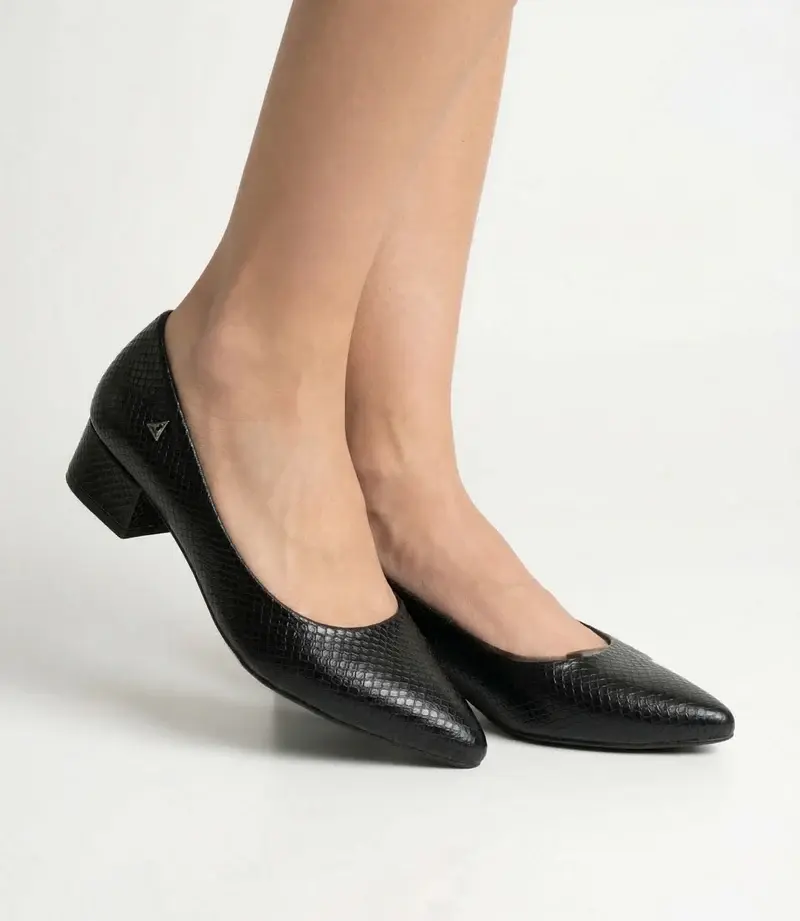 Elegant Snake-Texture Heels BN-52