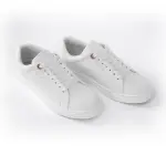 Sneakers Equipped with a shiny lace-up opening-SN-12