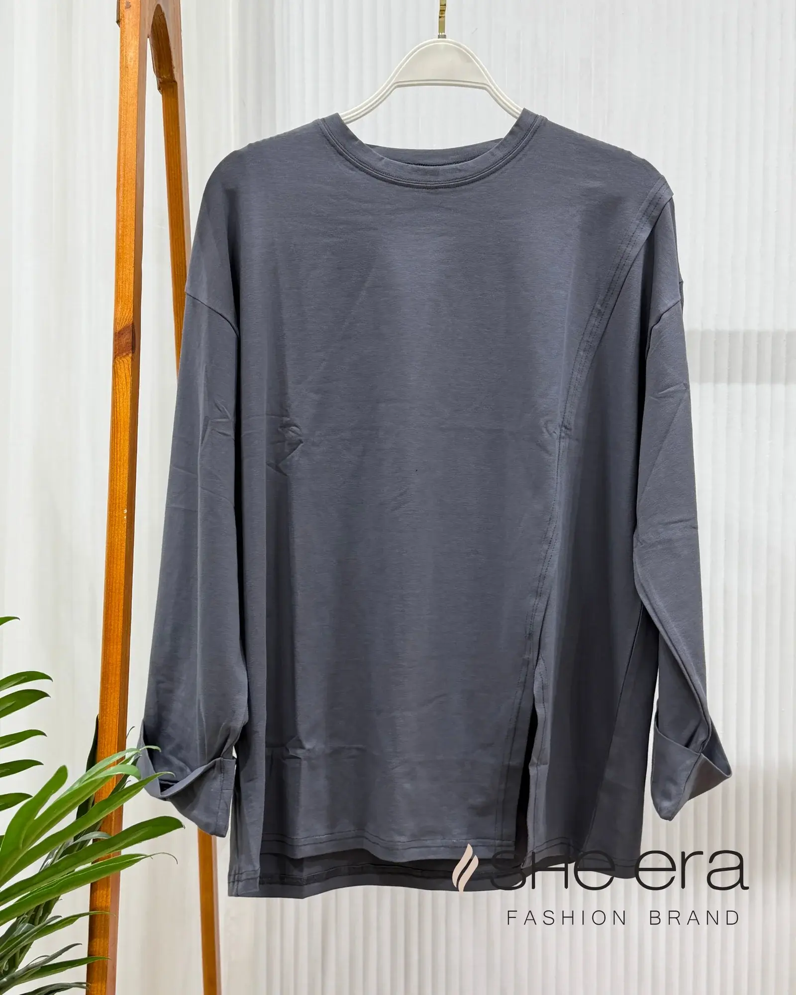 Aura T-Shirt
