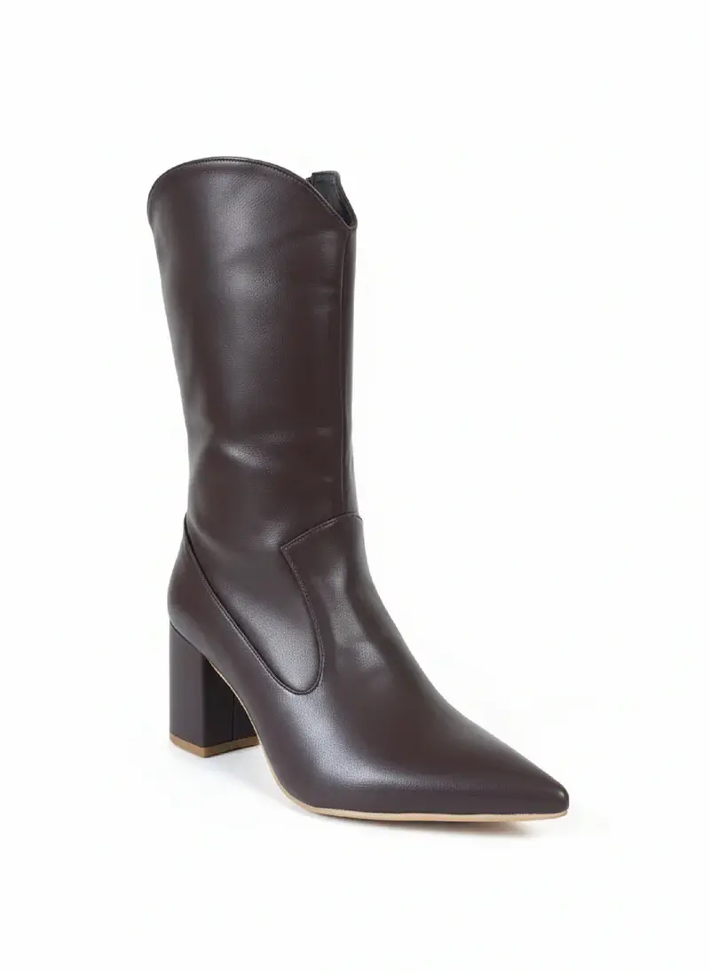 Boot with Modern Edge B-52