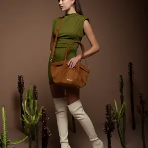 Demi Large Camel