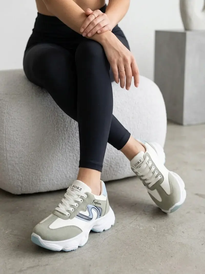 Nude Fusion Sneakers L-10