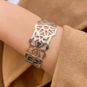 اسوره فضه منقوشه