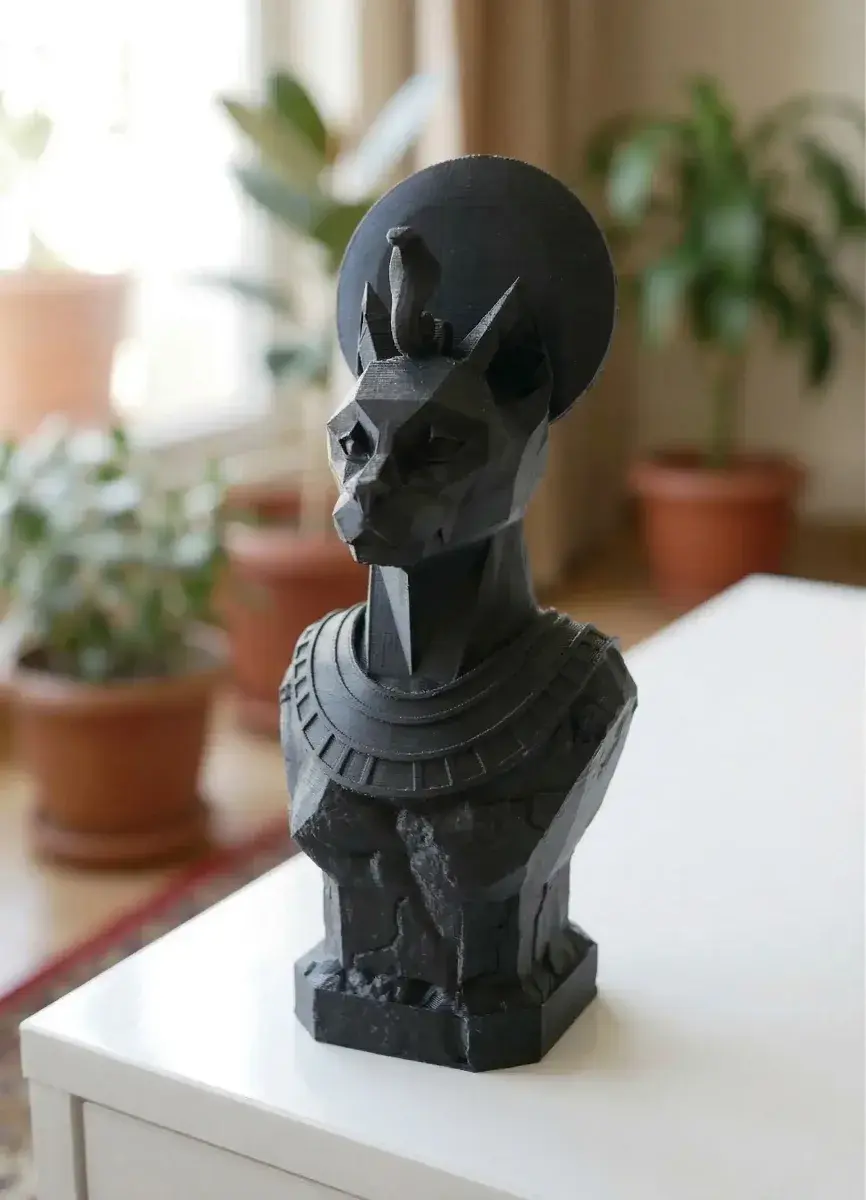 Low Poly Bastet Statue