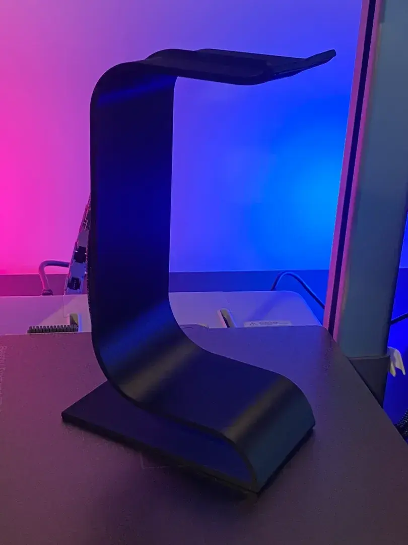 AeroDock – Headphone Stand
