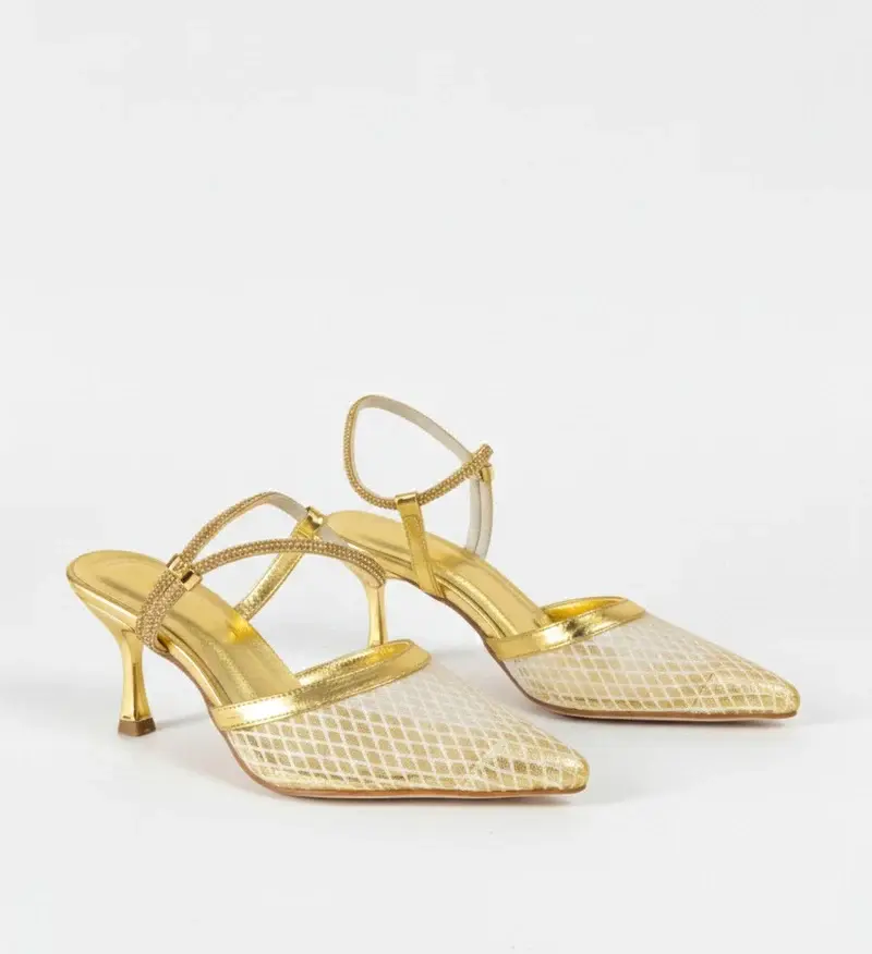 Elegant heels featuring a luxurious mesh design C-79