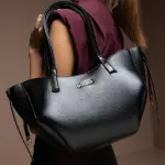 Azai Black Verne