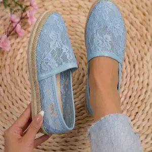 Floral Lace Slip-on Flats. BN-58