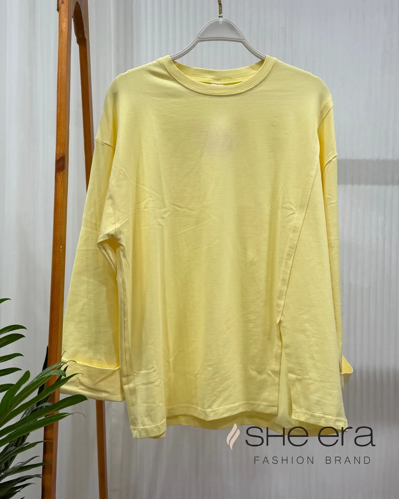 Aura T-Shirt