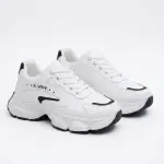 Sneakers with a different streamlined sole L-7