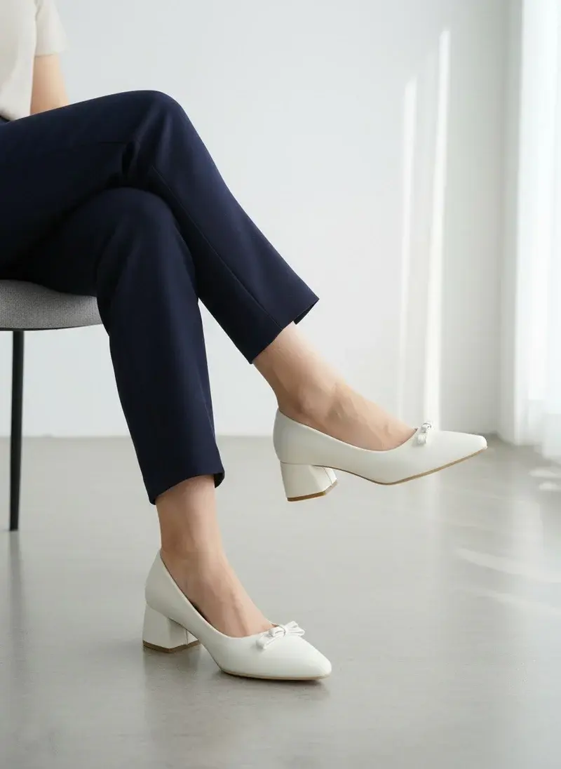 Heels with Elegant Bow BN-50