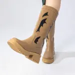 boot with a bold design mid heels B-42