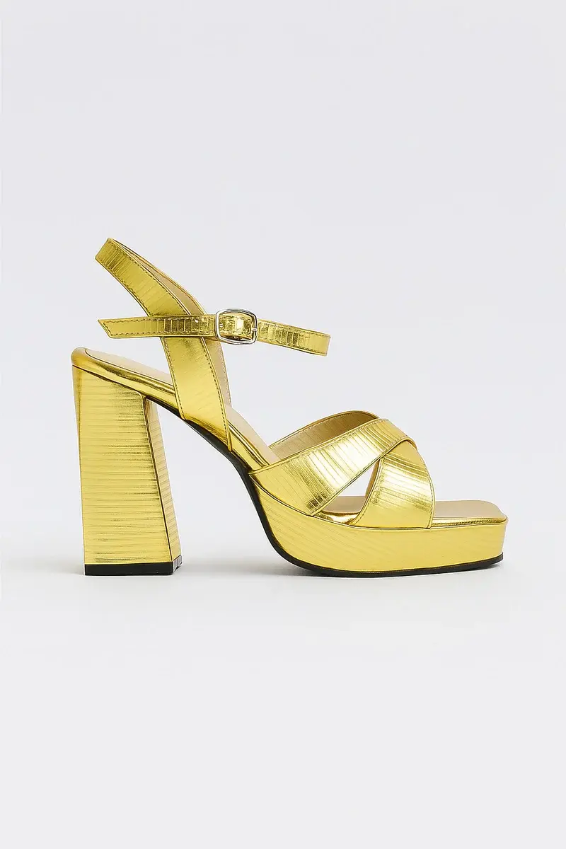 High Heel Sandal Elegant Modern Design C-74