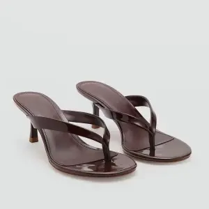 The Maya heels