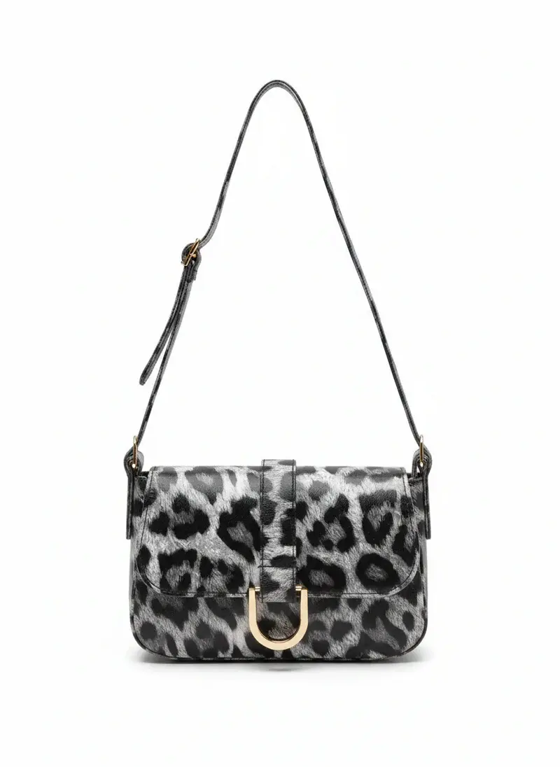 Classic Shoulder Bag with Gold Clasp BA-56
