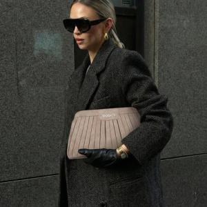 Isota Cafe Clutch