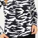 Cinchable Long-Sleeve Black T-Shirt