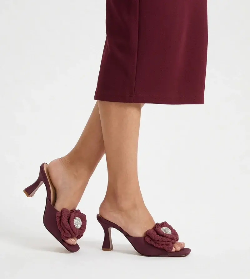 Elegant Bow Heeled Slippers S-7