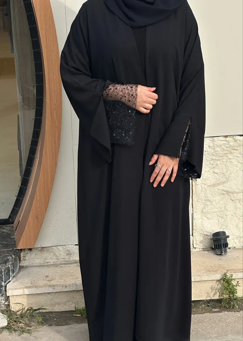 Wealth Abaya – Black