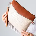 Chic Texture Clutch Bag-beige