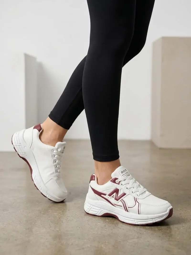 Modern Athletic Chunky Sneakers L-12