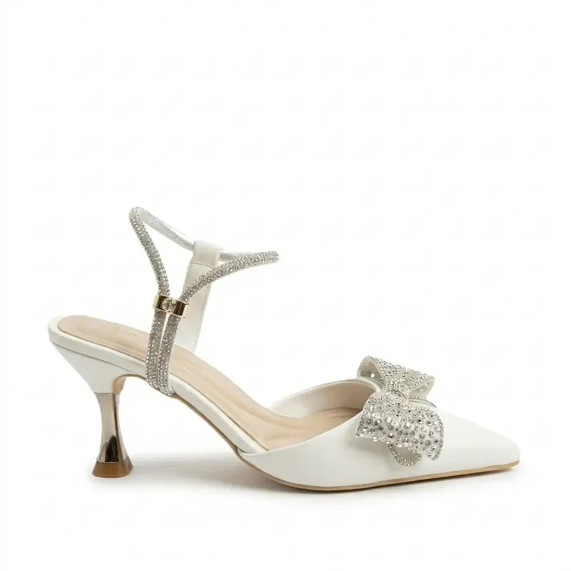 Sandal with Sparkling Bow C-90
