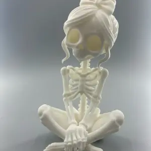 Sitting Skeleton Woman
