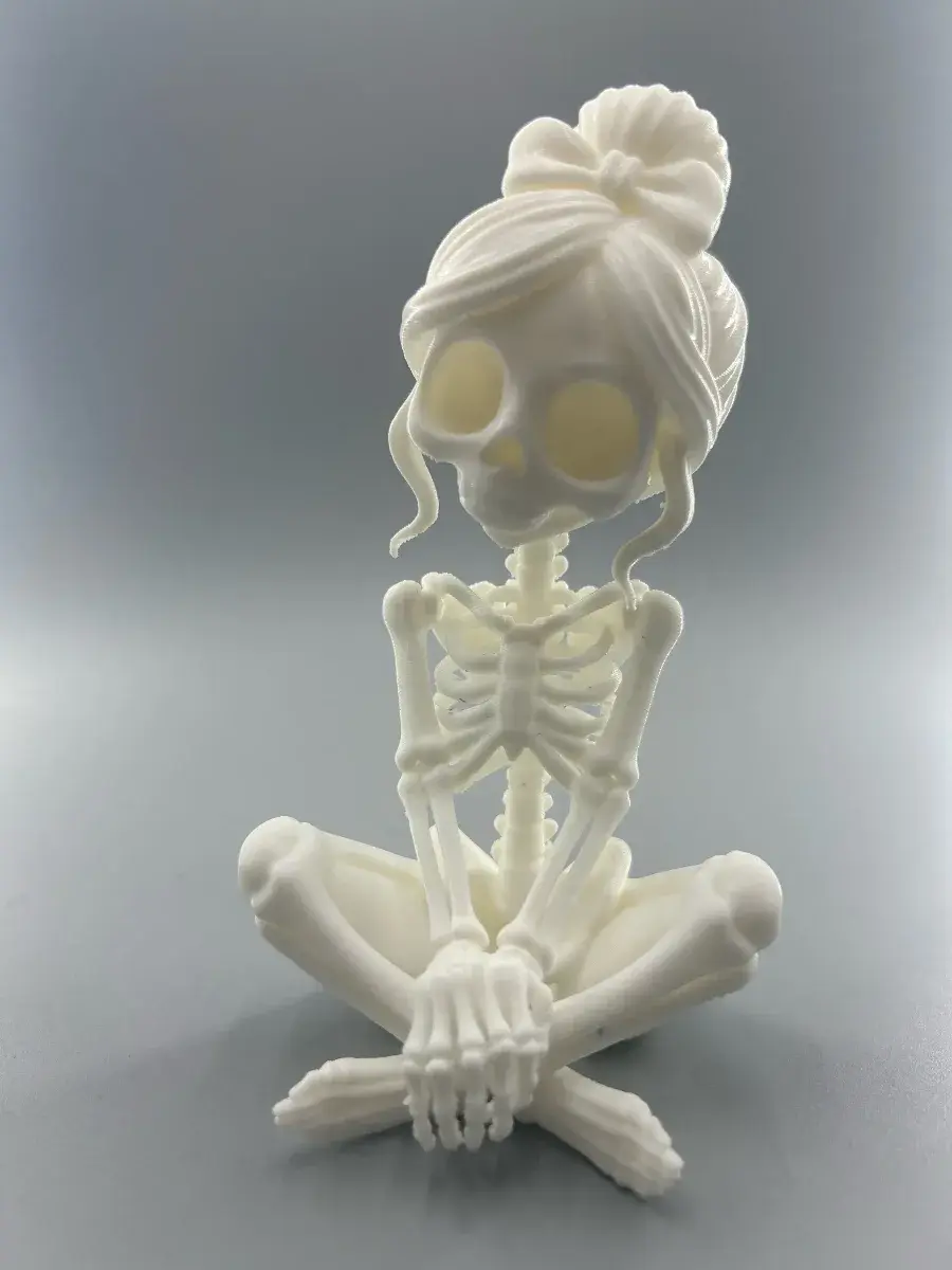 Sitting Skeleton Woman