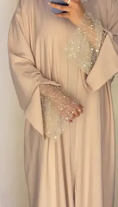 Wealth Abaya – Baig