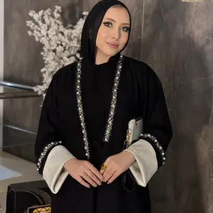 BLACK & CREAM