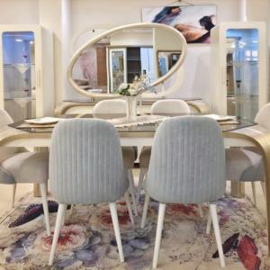 gold dining room