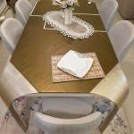 gold dining room