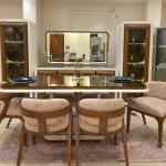 curve dining room