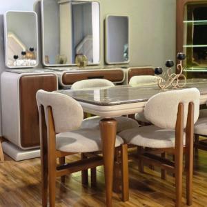 square dining room