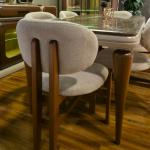 square dining room