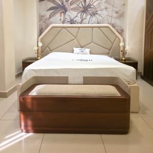 caramel bedroom