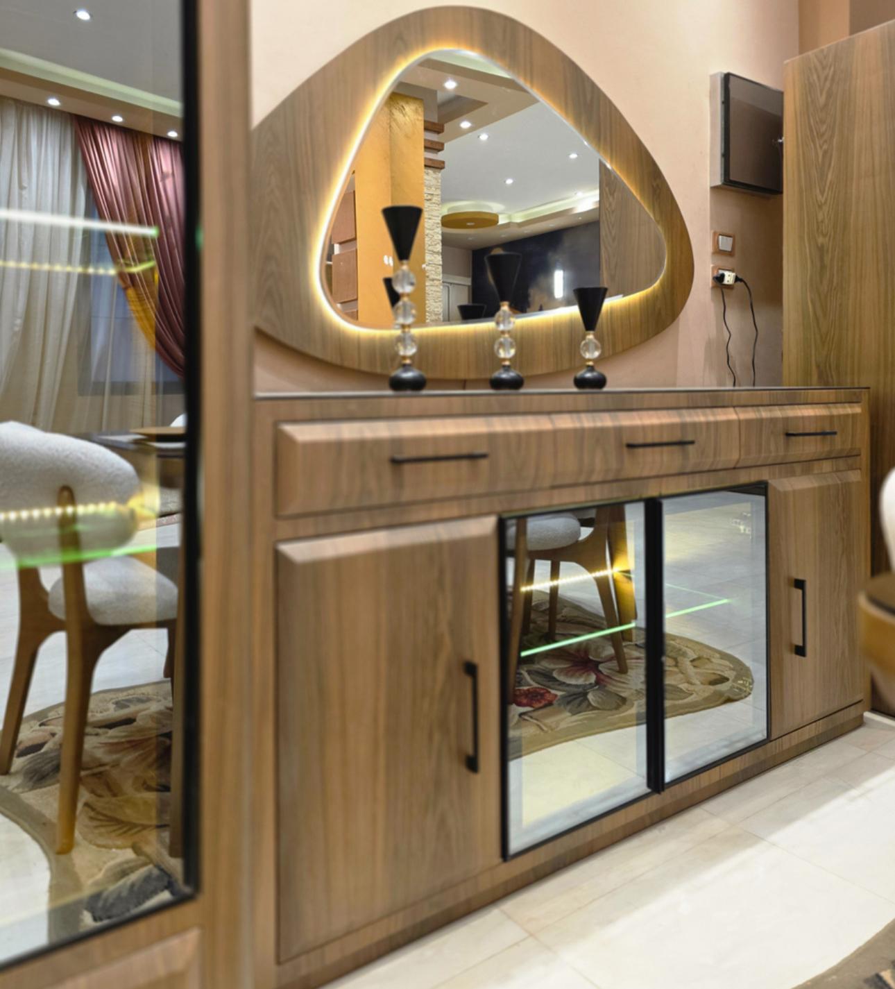 Girona dining room