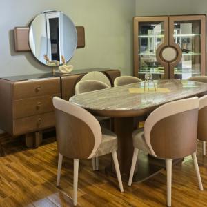 apple dining room