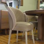 apple dining room