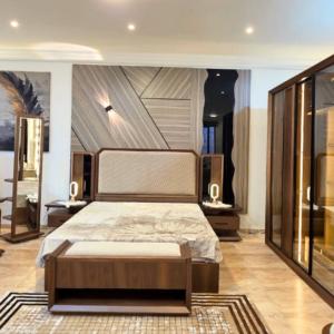 Mavy bedroom