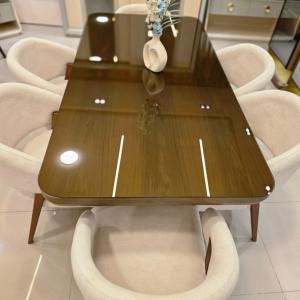 Mocha dining room