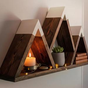 Mountain shelf
