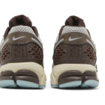 Air Zoom Vomero 5 'Earth Fossil'